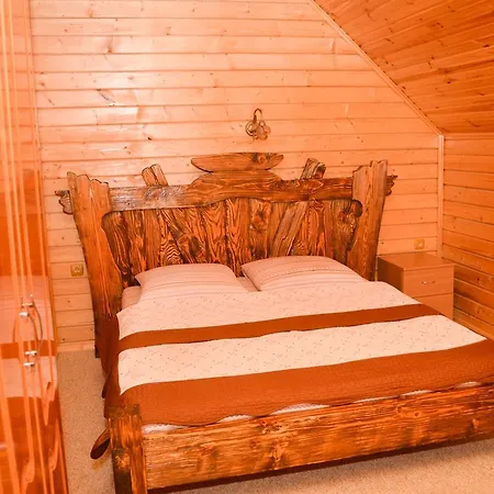 U Kvasu Hotel Kelechin